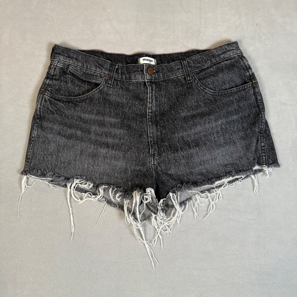 Wrangler Festival Short Black Denim Cutoff Shorts 33 Frayed Distressed High Rise
